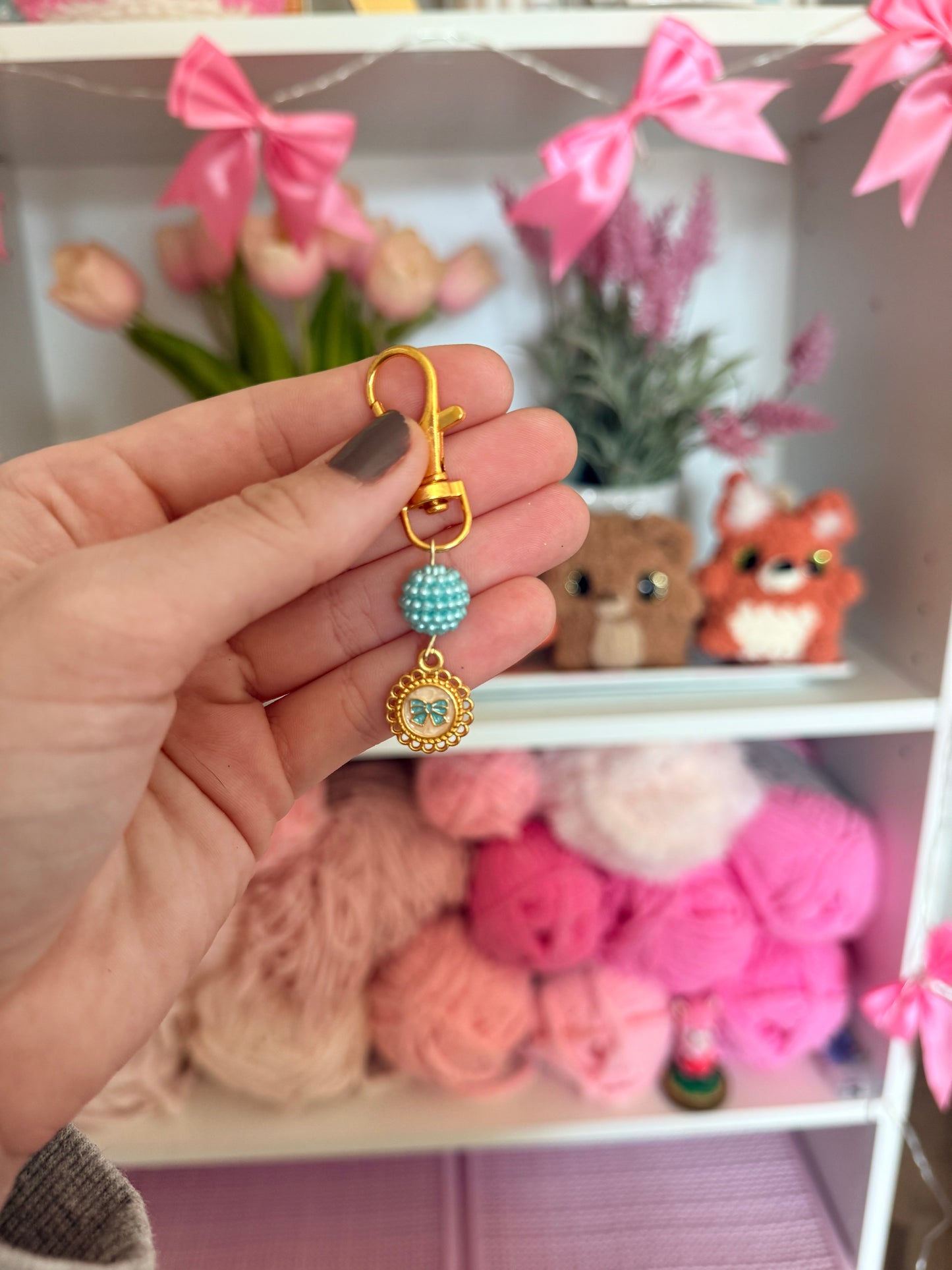 Beaded Bow Stitch Marker (1 Piece)